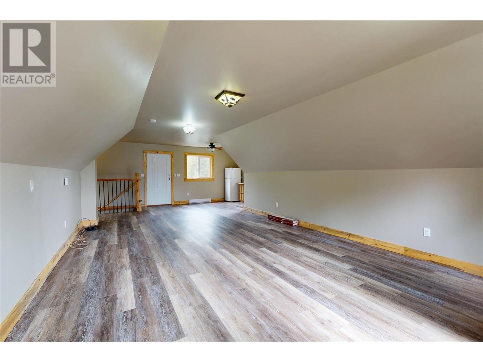 10600 Columbia Way, Vernon, British Columbia  V1H 2B4 - Photo 65 - 10347739