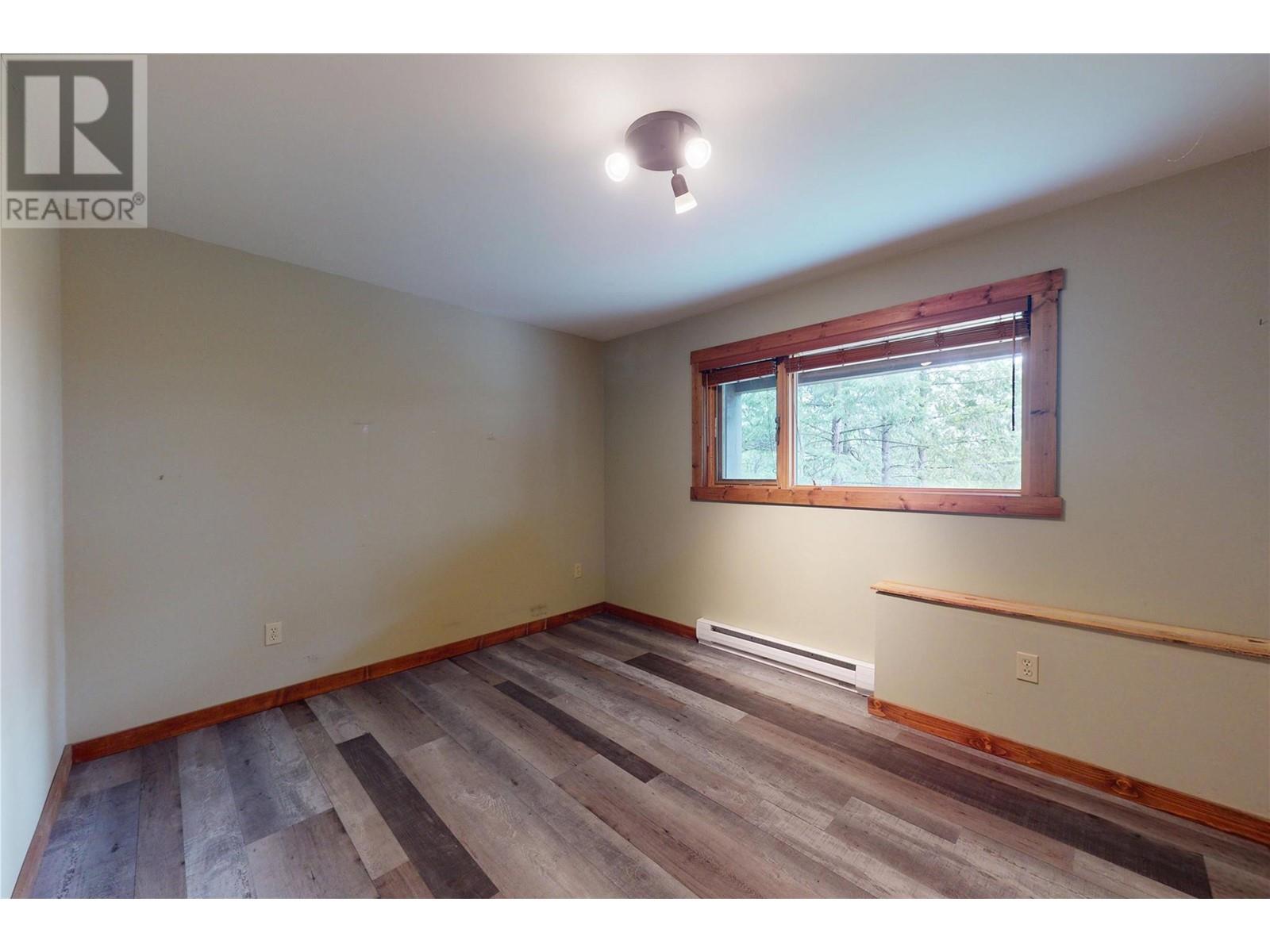 10600 Columbia Way, Vernon, British Columbia  V1H 2B4 - Photo 43 - 10347739