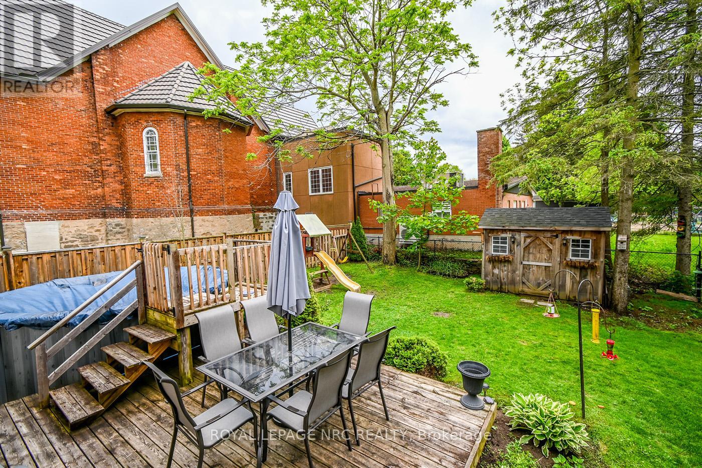 810 Canboro Road W, Pelham, Ontario  L0S 1C0 - Photo 40 - X12171670