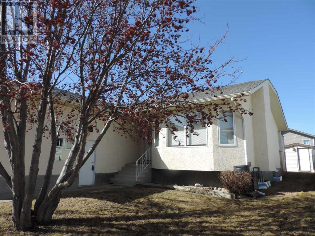 5314 44 Street, Rimbey, Alberta  T0C 2J0 - Photo 2 - A2210288