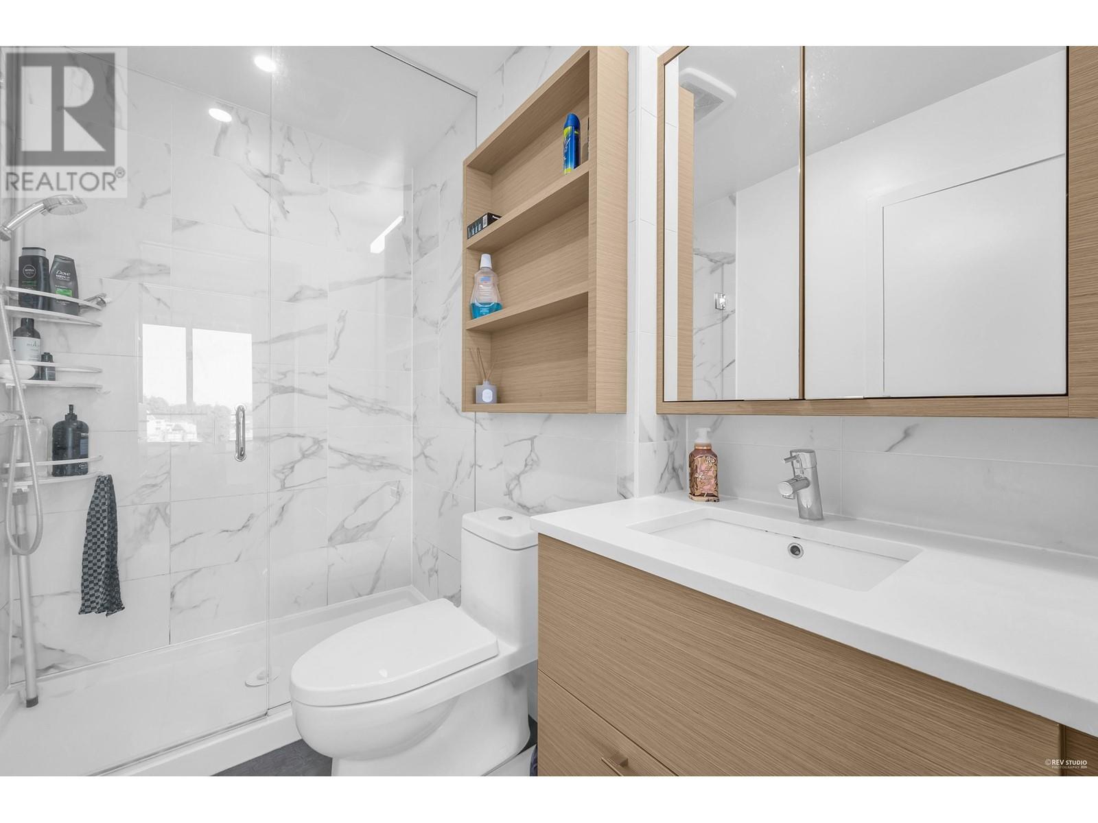 Listing Picture 15 of 23 : 602 8888 OSLER STREET, Vancouver / 溫哥華 - 魯藝地產 Yvonne Lu Group - MLS Medallion Club Member