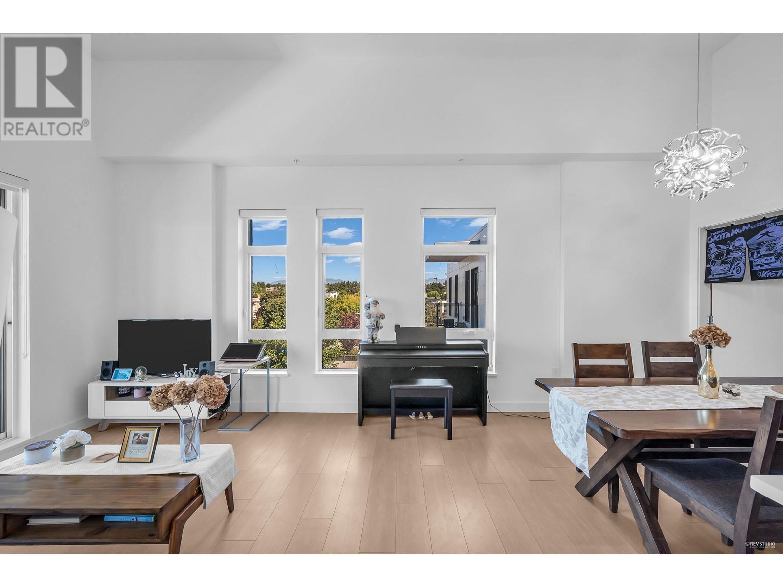 Listing Picture 6 of 23 : 602 8888 OSLER STREET, Vancouver / 溫哥華 - 魯藝地產 Yvonne Lu Group - MLS Medallion Club Member