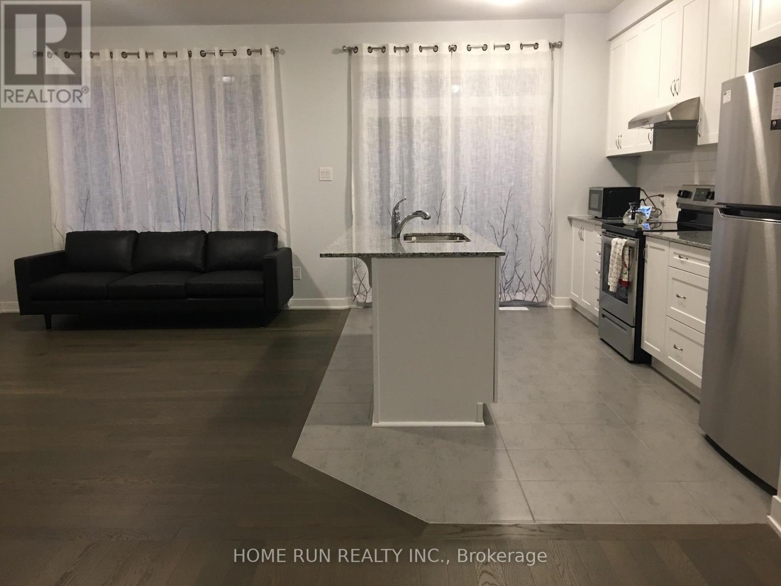 86 Kindred Row, Ottawa, Ontario  K2S 3A2 - Photo 5 - X12171674
