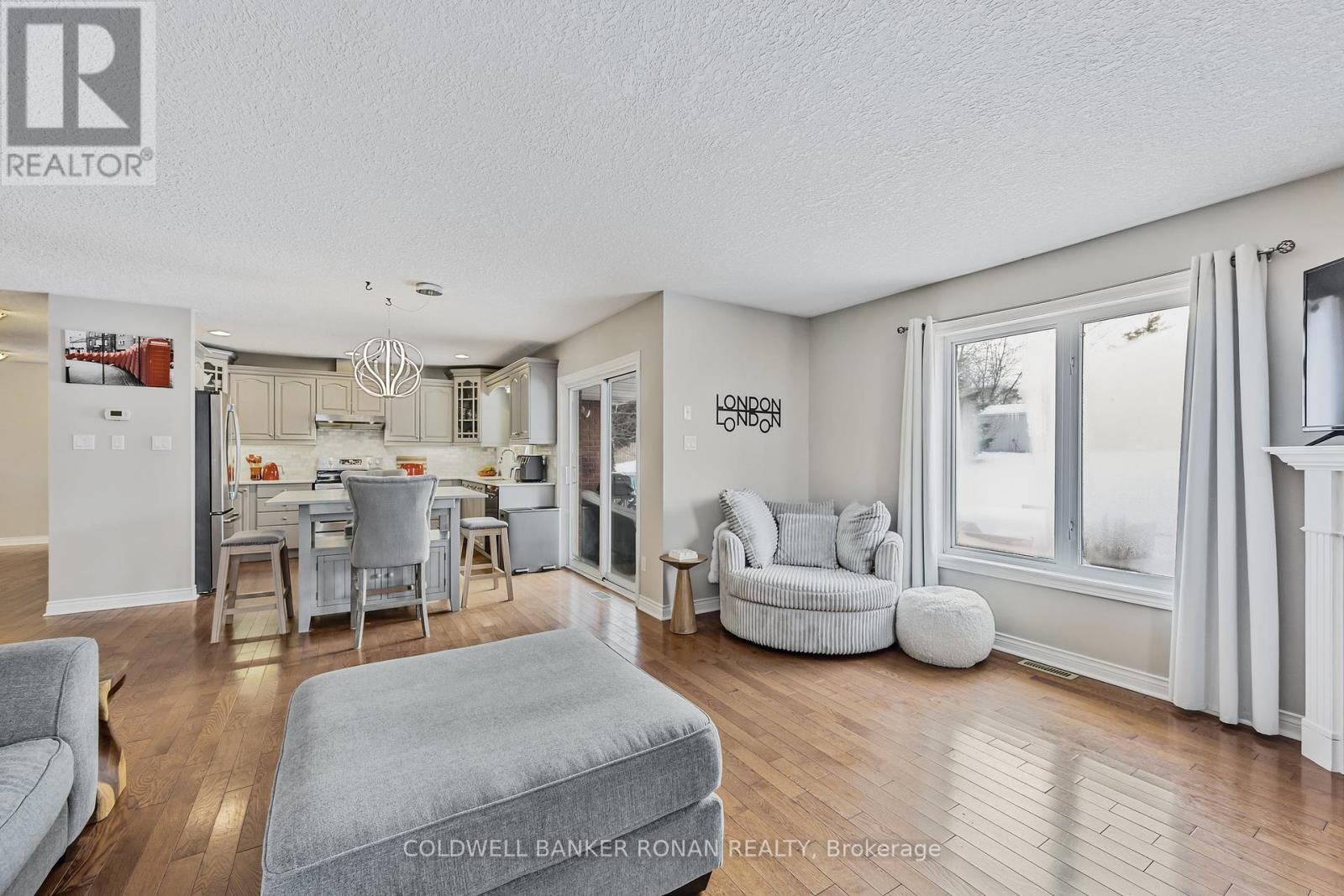 28 Dekker Street, Adjala-Tosorontio, Ontario  L0M 1J0 - Photo 15 - N12171684