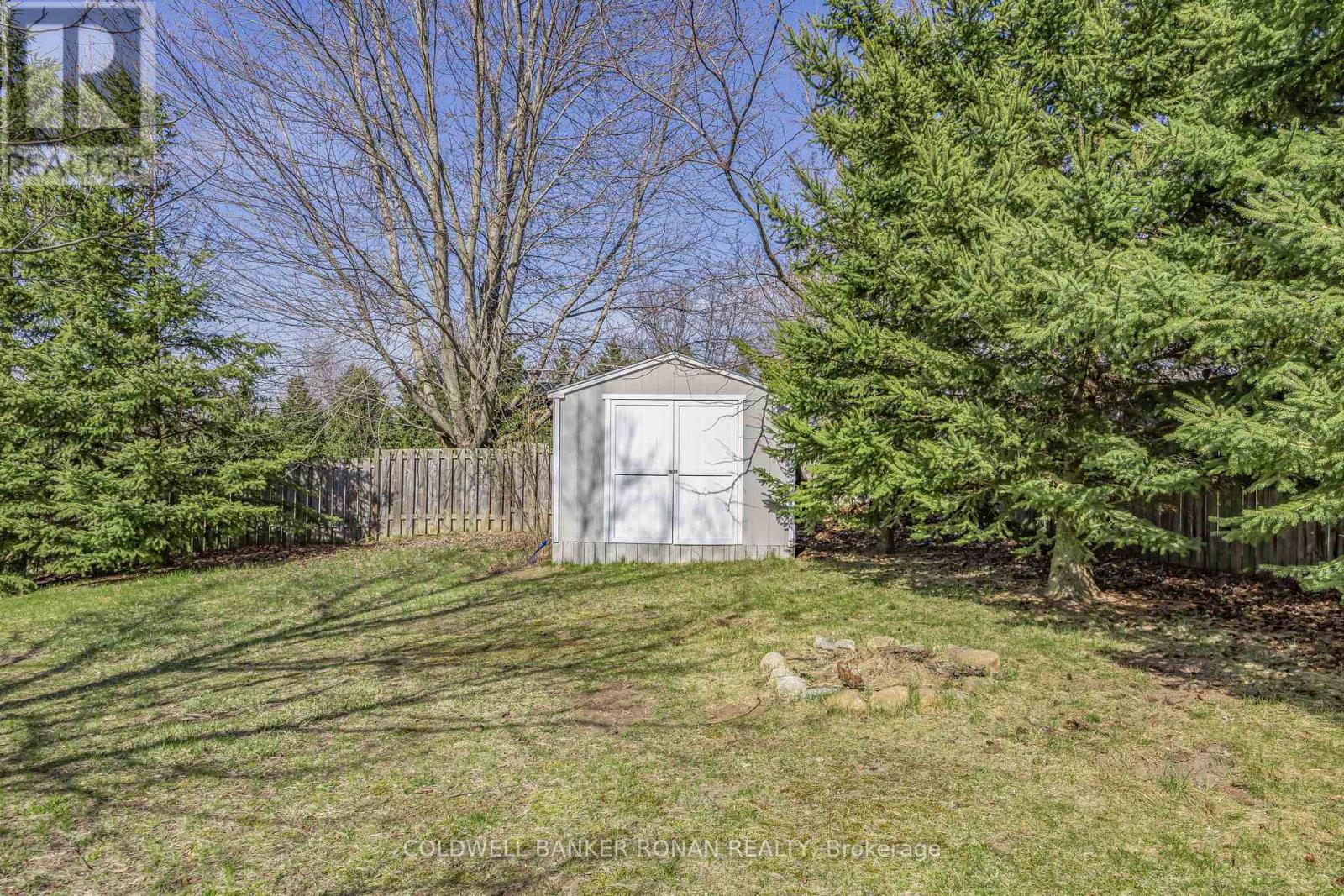 28 Dekker Street, Adjala-Tosorontio, Ontario  L0M 1J0 - Photo 35 - N12171684