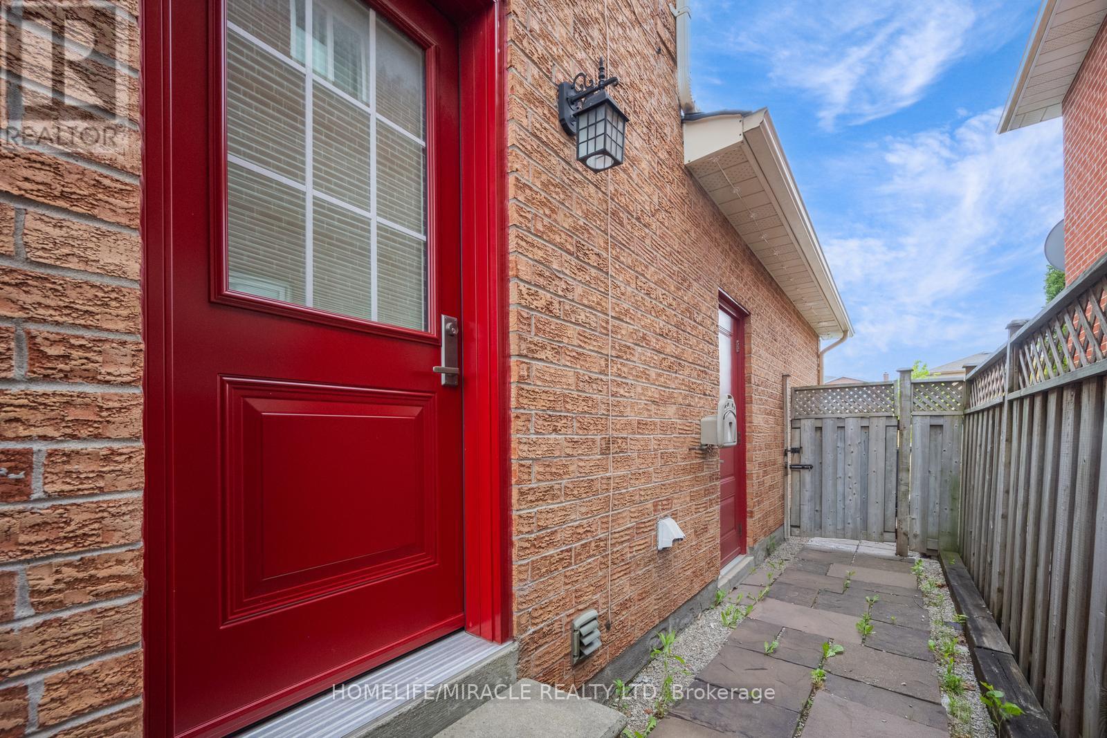 309 Conestoga Drive, Brampton, Ontario  L6Z 2T4 - Photo 49 - W12171663