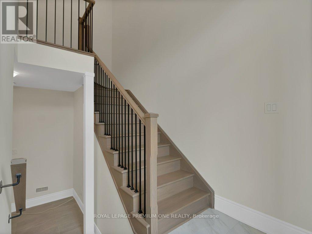 Property at 30 JAMES WALKER AVENUE image 2