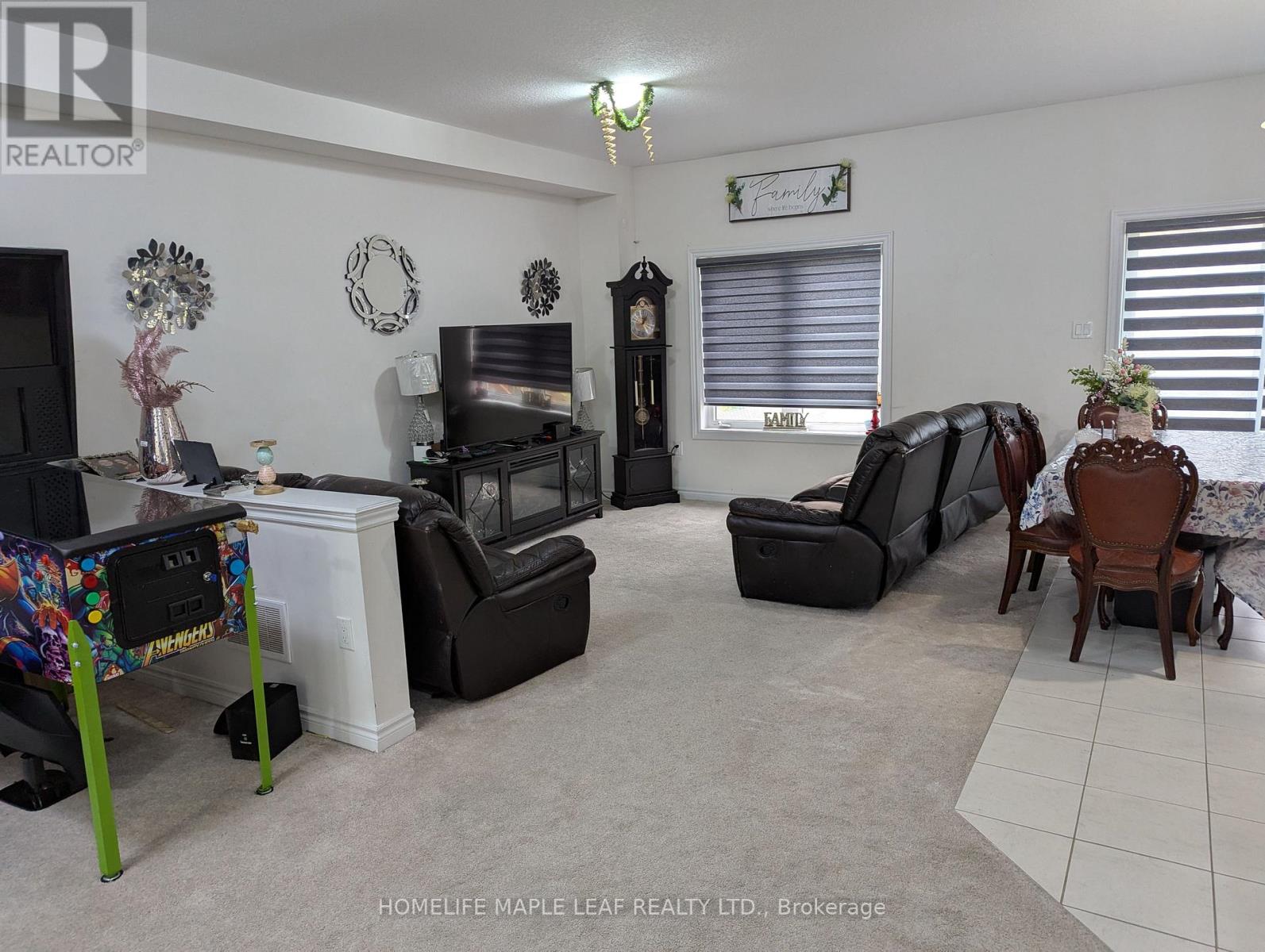 8 Stauffer Road N, Brantford, Ontario  N3V 0B1 - Photo 5 - X12171661