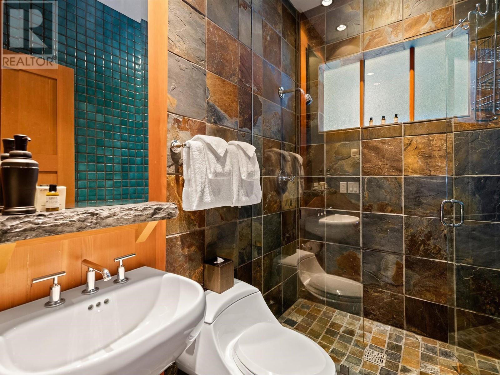 21j 2300 Nordic Drive, Whistler, British Columbia  V8E 0A6 - Photo 17 - R3006761