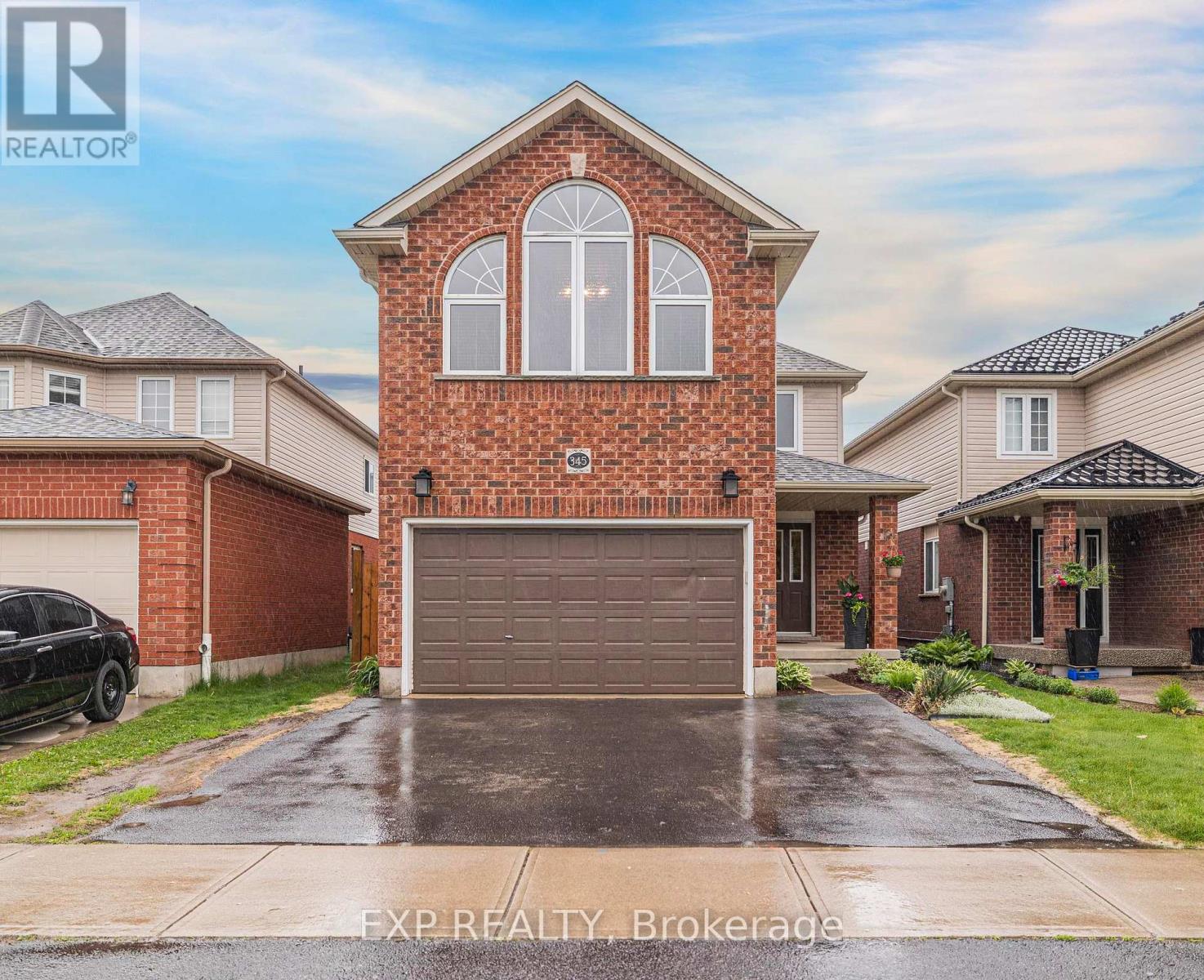 Property at 345 THOMAS SLEE DRIVE image 1