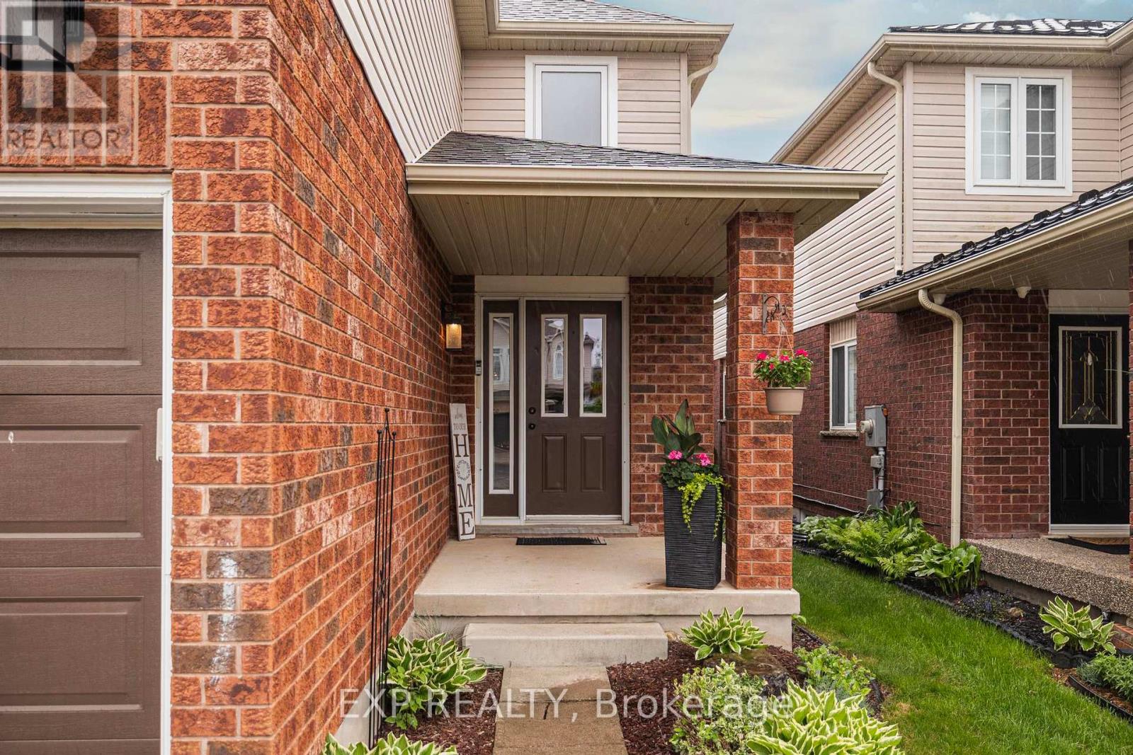 Property at 345 THOMAS SLEE DRIVE image 2