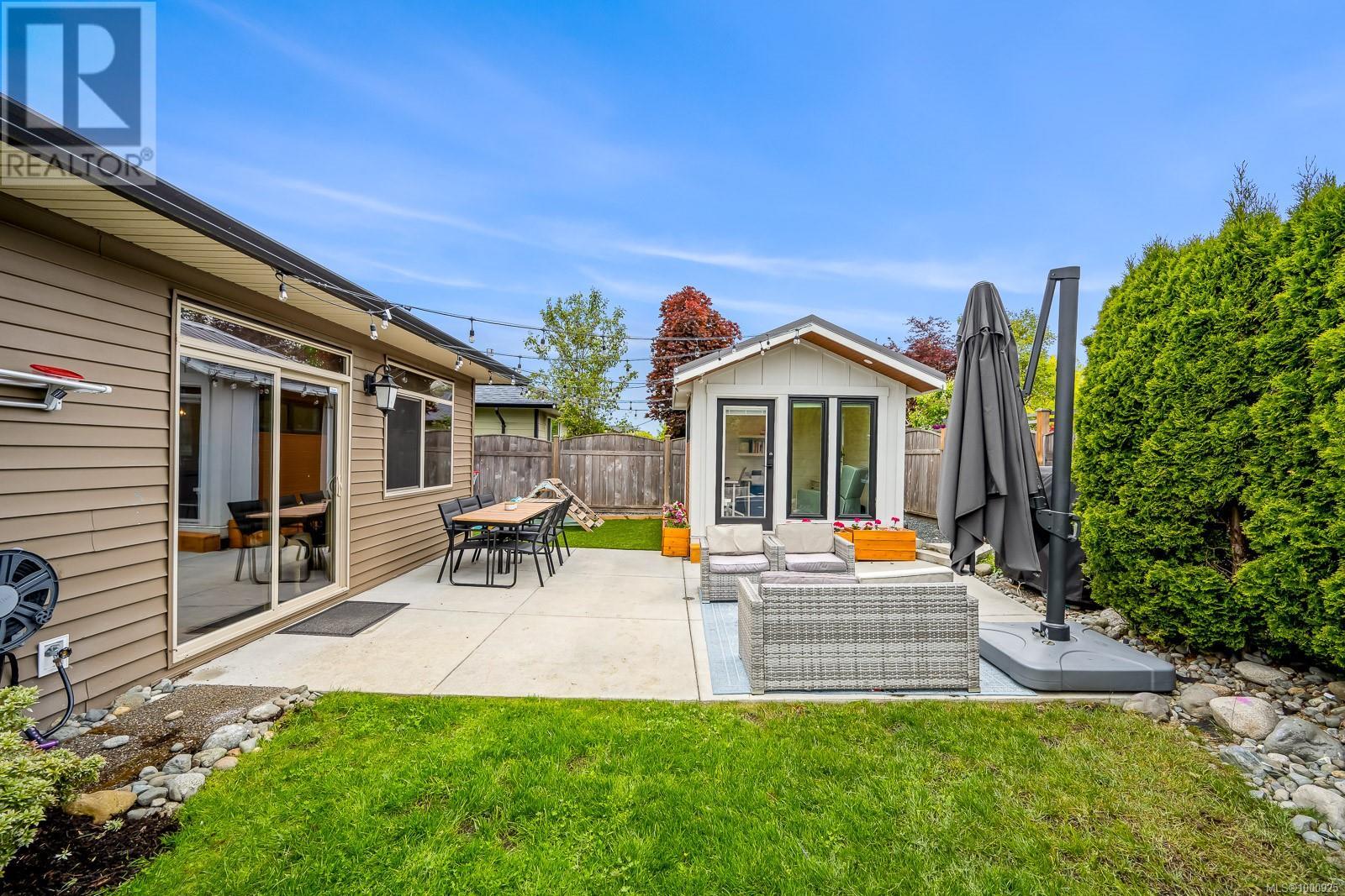 2404 Tutor Dr, Comox, British Columbia  V9M 0A7 - Photo 74 - 1000925