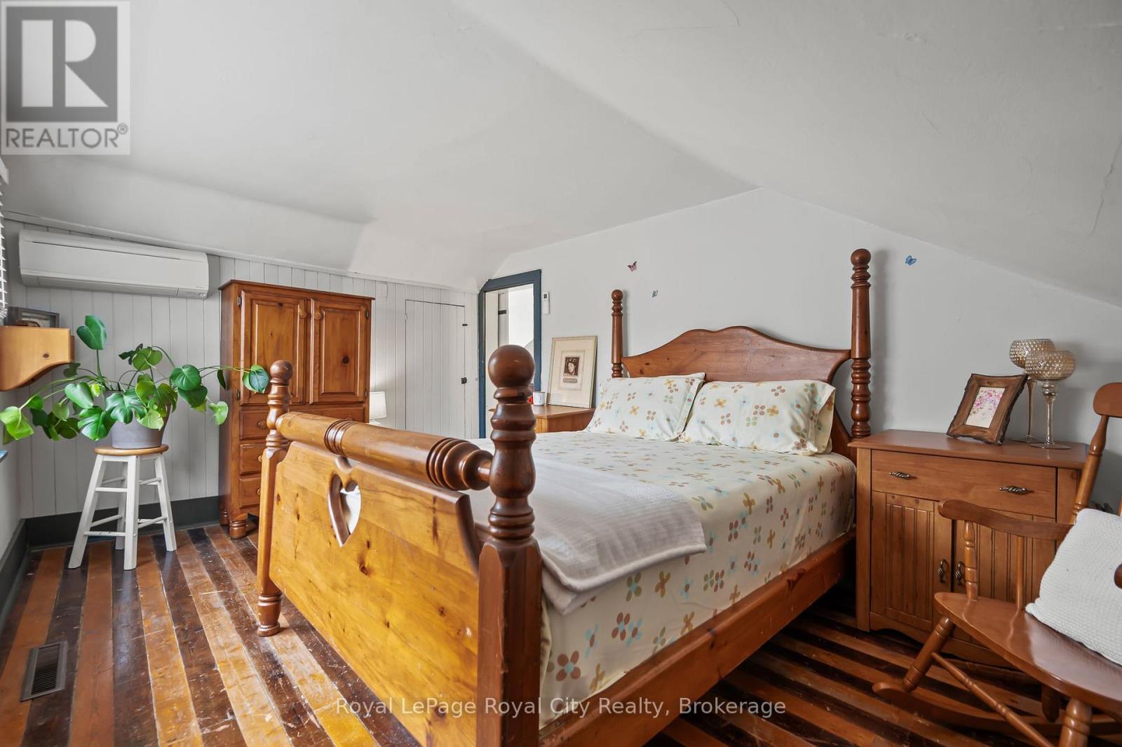 73 Queen Street, Puslinch, Ontario  N0B 2C0 - Photo 25 - X12104142