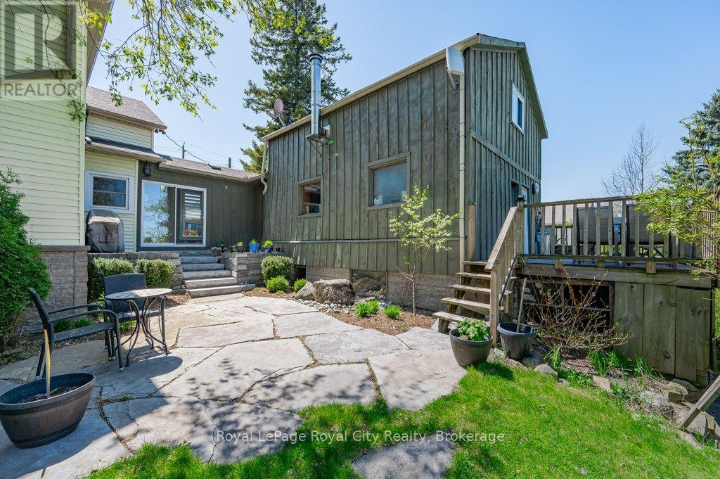 73 Queen Street, Puslinch, Ontario  N0B 2C0 - Photo 36 - X12104142