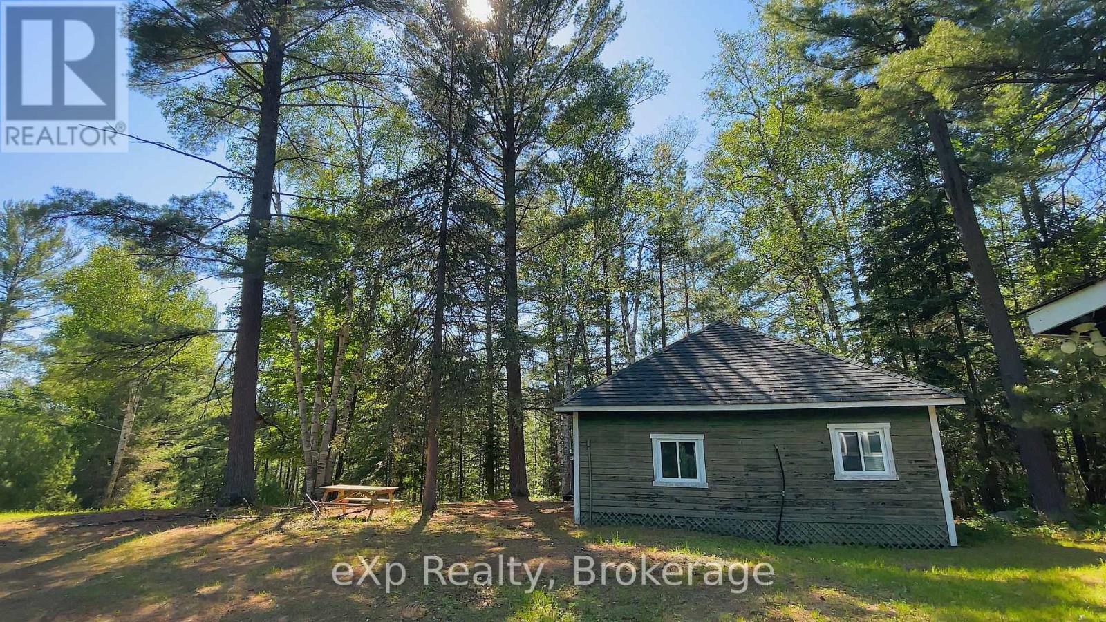 1005 Murrays Road, Dysart Et Al, Ontario  K0M 1S0 - Photo 15 - X12171726