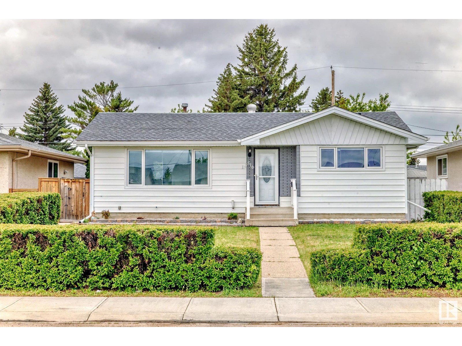 13516 112 St Nw, Edmonton, Alberta  T5E 5A4 - Photo 1 - E4438429