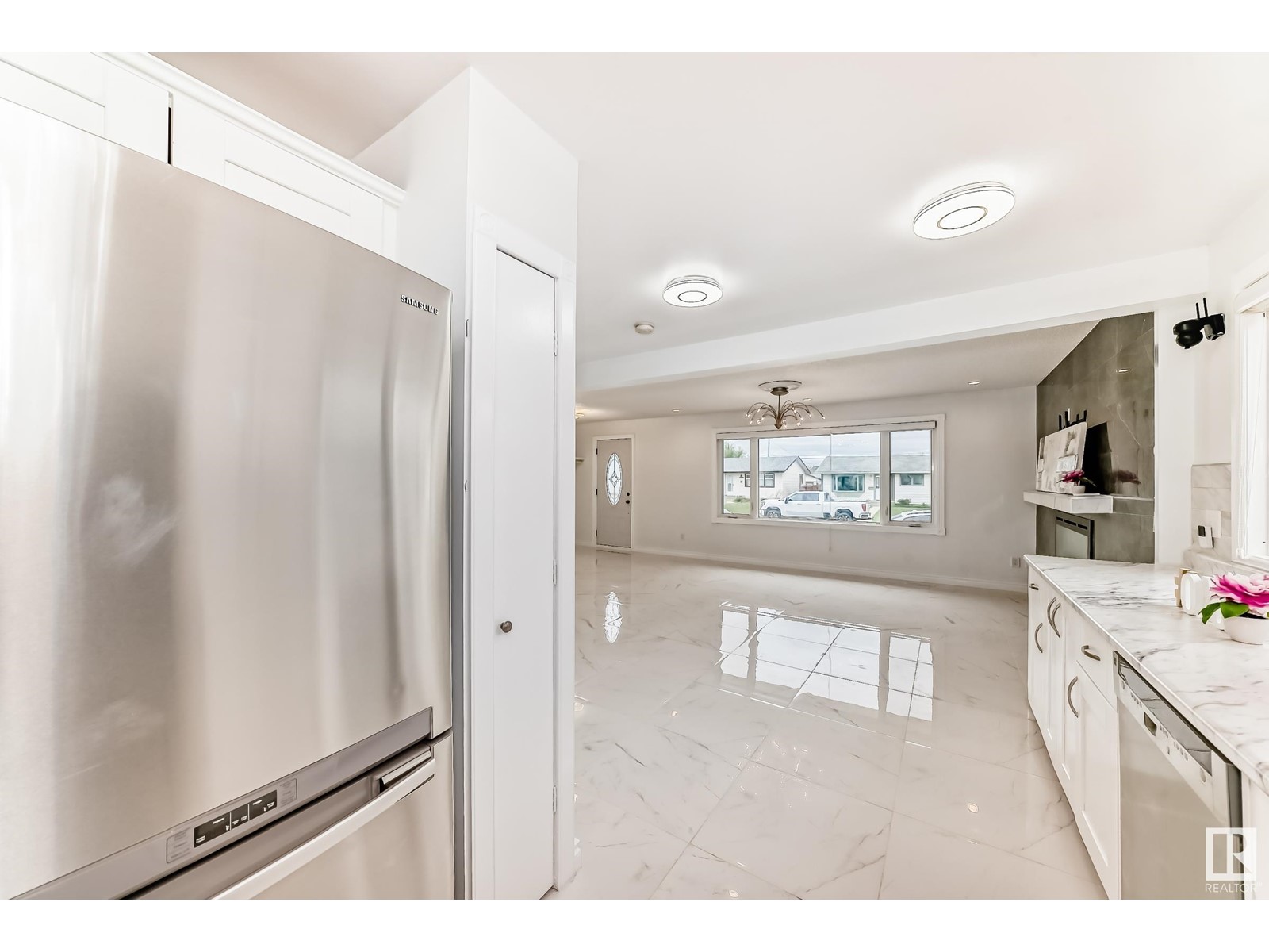 13516 112 St Nw, Edmonton, Alberta  T5E 5A4 - Photo 12 - E4438429