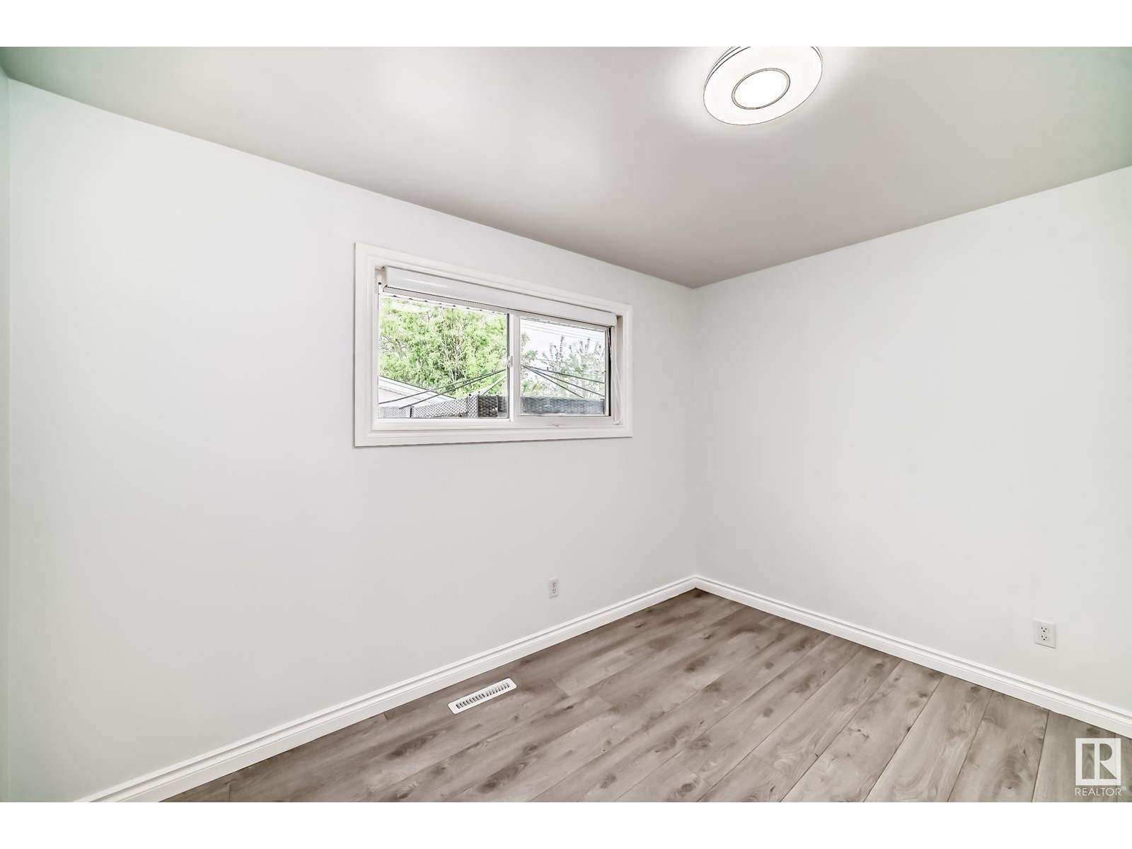 13516 112 St Nw, Edmonton, Alberta  T5E 5A4 - Photo 17 - E4438429