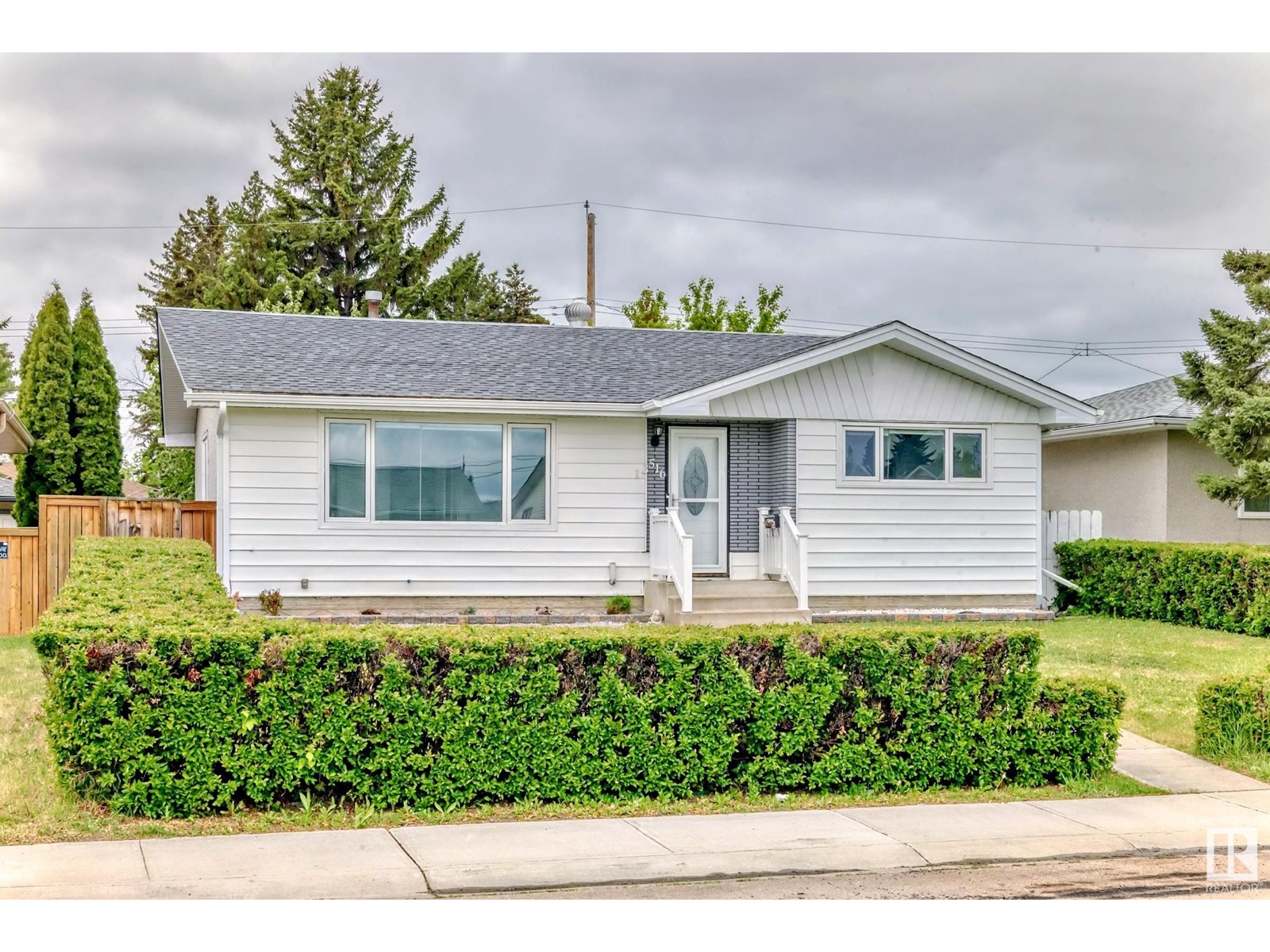 13516 112 St Nw, Edmonton, Alberta  T5E 5A4 - Photo 2 - E4438429