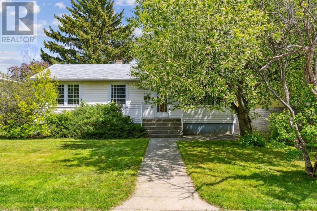 1730 32 Street Sw, Calgary, Alberta  T3C 1N5 - Photo 1 - A2224109