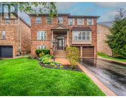11 ANDERSON COURT, Hamilton, Ontario