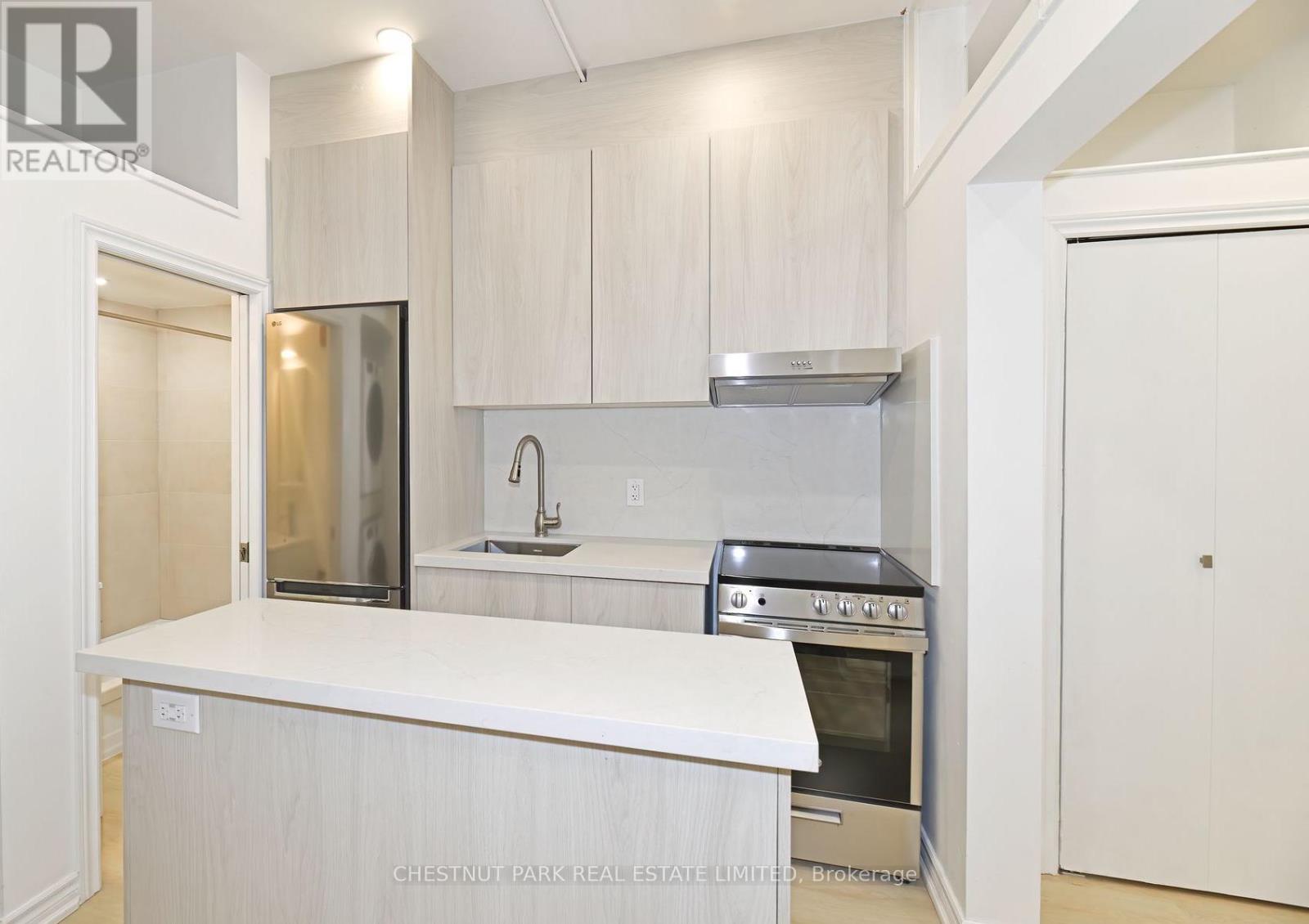 4 - 171 KING STREET E, Toronto, Ontario