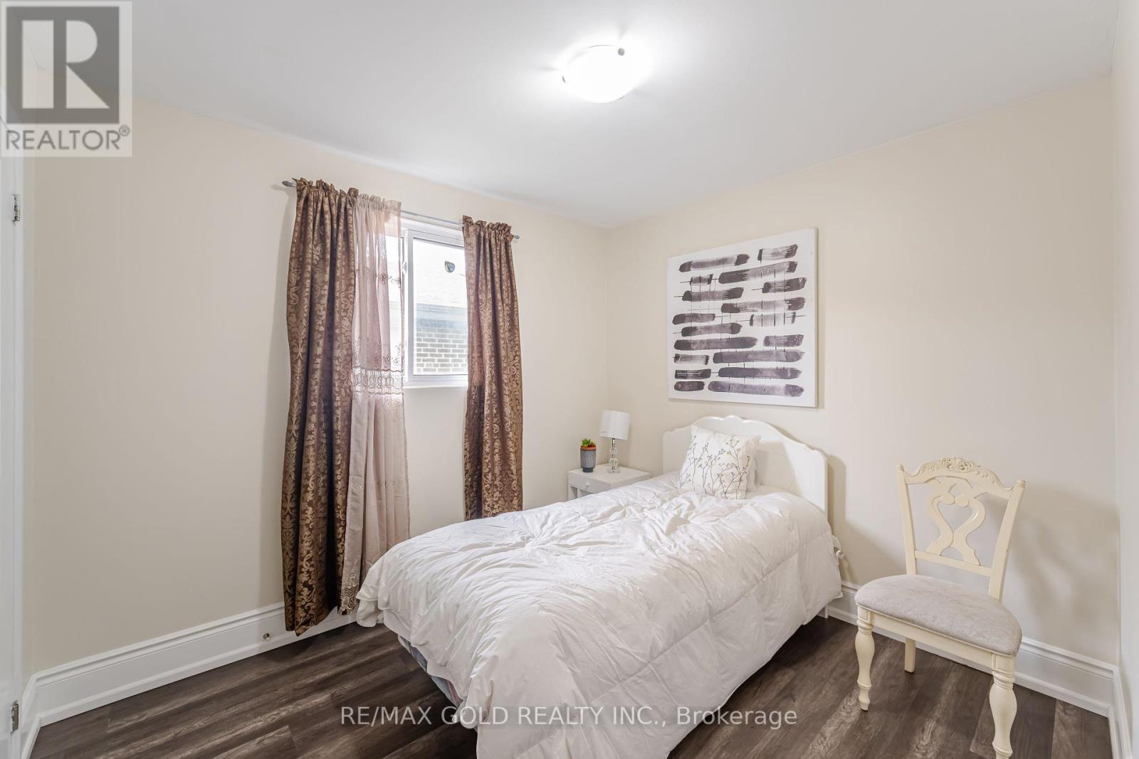 774 Eaglemount Crescent, Mississauga (Erindale), Ontario  L5C 1N9 - Photo 17 - W12169175