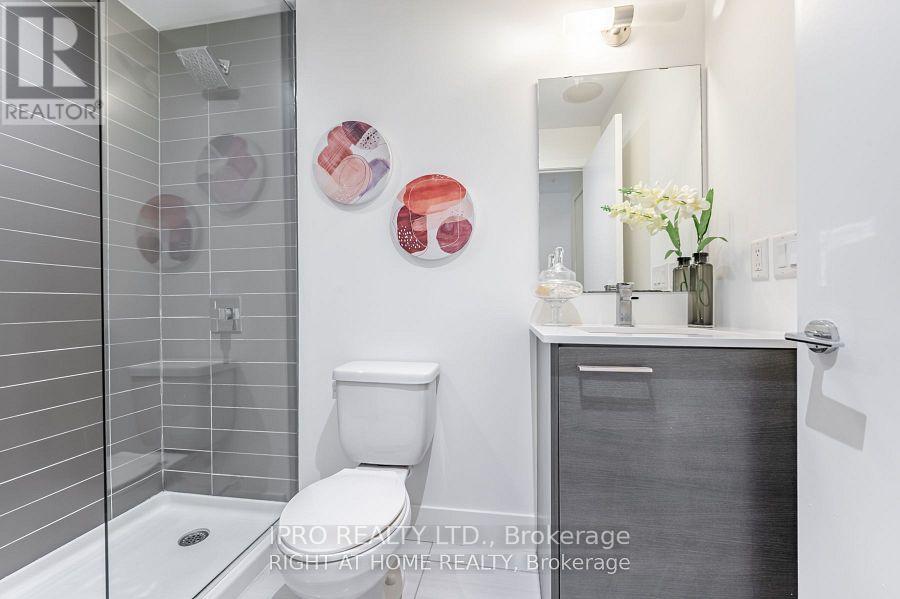 413 - 630 Queen Street E, Toronto, Ontario  M4M 1G3 - Photo 24 - E12171733