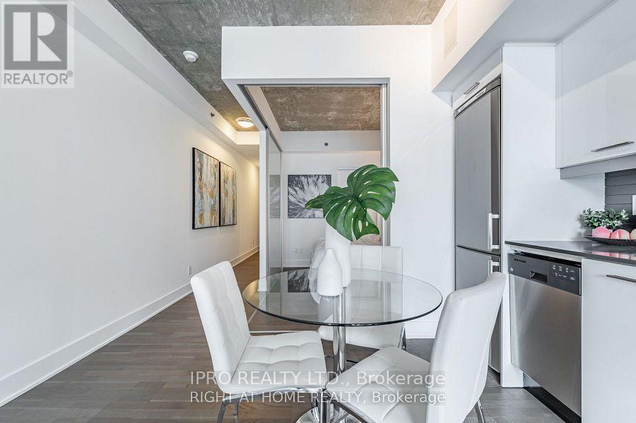 413 - 630 Queen Street E, Toronto, Ontario  M4M 1G3 - Photo 8 - E12171733