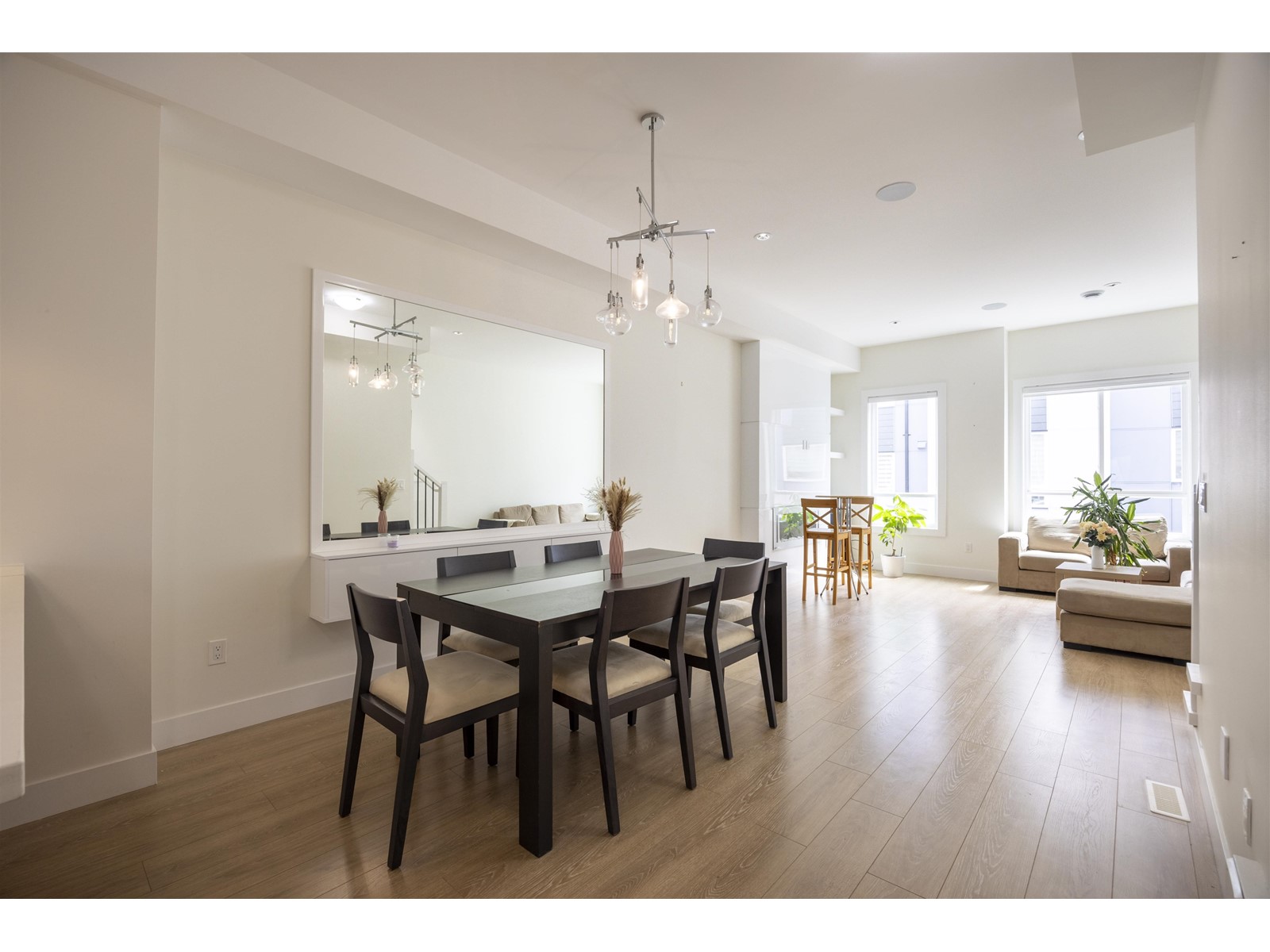7 1670 160 Street, Surrey, British Columbia  V4A 0C6 - Photo 1 - R3006628