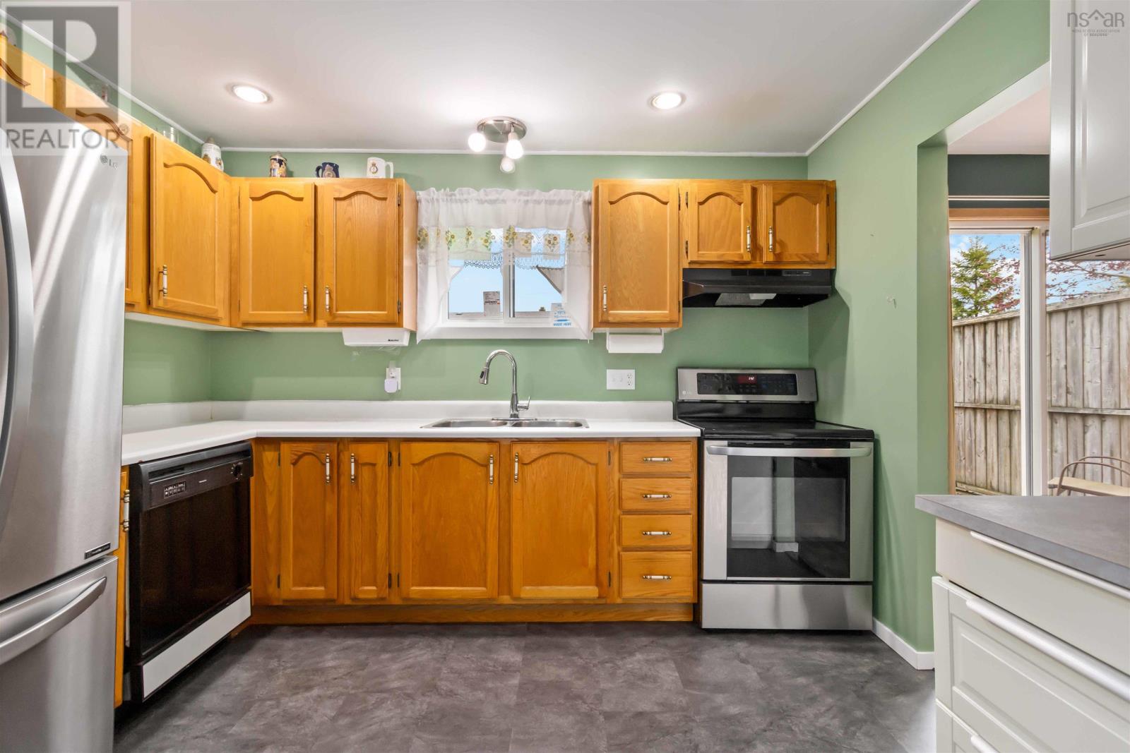 77 Cannon Crescent, Eastern Passage, Nova Scotia  B3G 1E8 - Photo 12 - 202511839