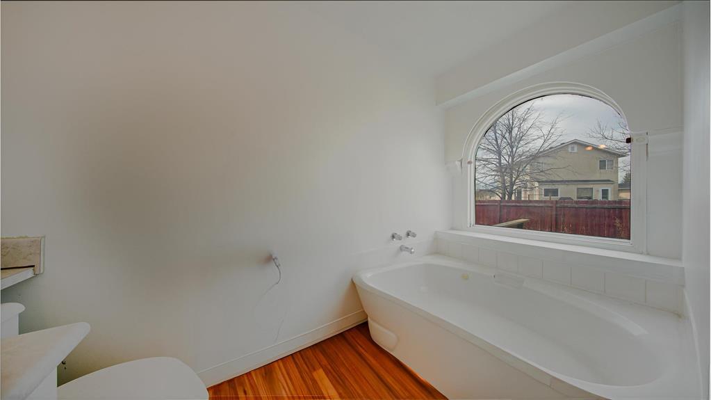 40 Prelest Place, Winnipeg, Manitoba  R2P 2R3 - Photo 15 - 202510177