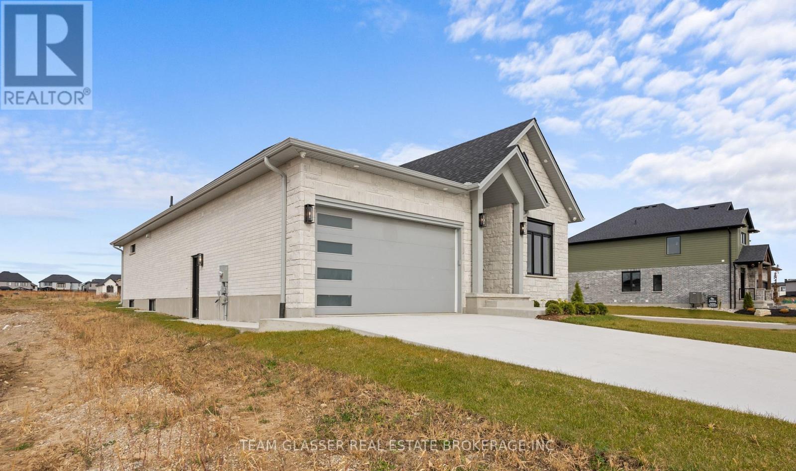 Lot 94 - 70 Benner Boulevard, Middlesex Centre, Ontario  N0L 1R0 - Photo 2 - X12121582