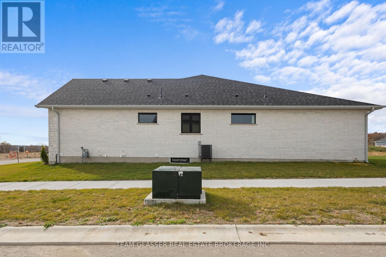 Lot 94 - 70 Benner Boulevard, Middlesex Centre, Ontario  N0L 1R0 - Photo 4 - X12121582
