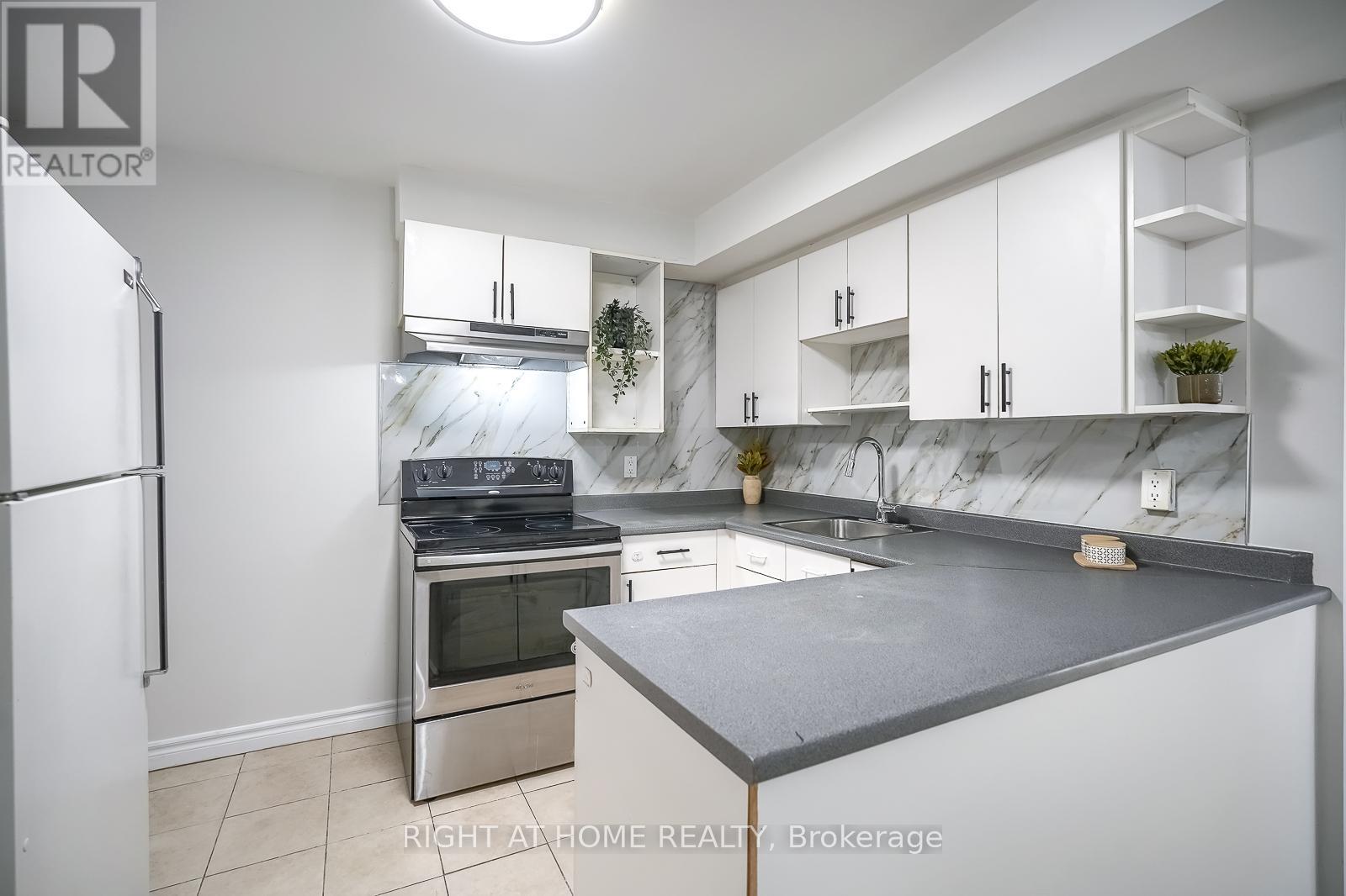 14 Amulet Street, Toronto, Ontario  M1T 2E4 - Photo 31 - E12158408