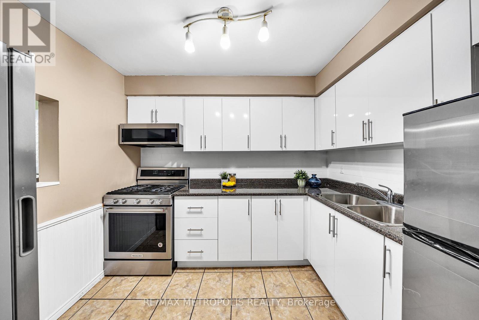 15 - 1980 Rosefield Road, Pickering, Ontario  L1V 3M4 - Photo 8 - E12171712