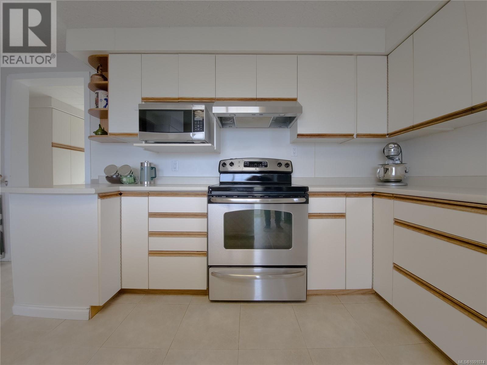 2287 Chelohsin Cres, Port Mcneill, British Columbia  V0N 2R0 - Photo 15 - 1001074