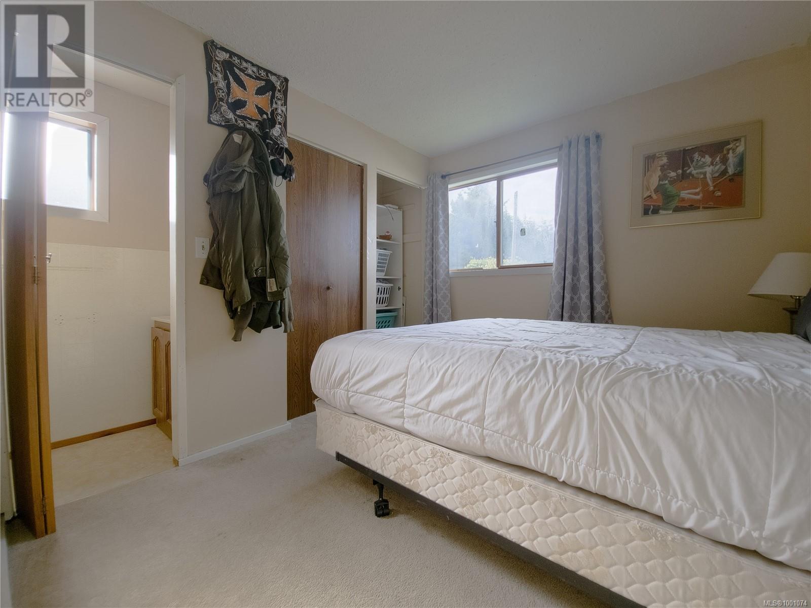 2287 Chelohsin Cres, Port Mcneill, British Columbia  V0N 2R0 - Photo 22 - 1001074
