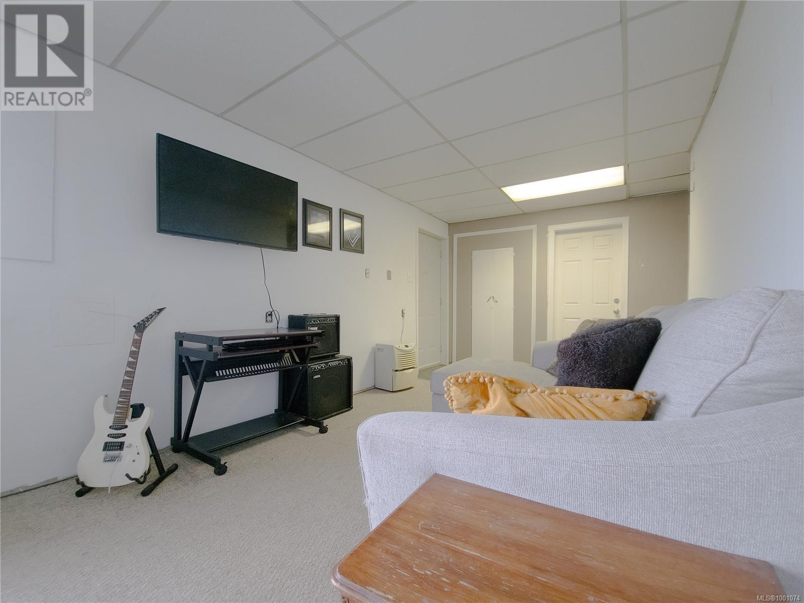 2287 Chelohsin Cres, Port Mcneill, British Columbia  V0N 2R0 - Photo 36 - 1001074