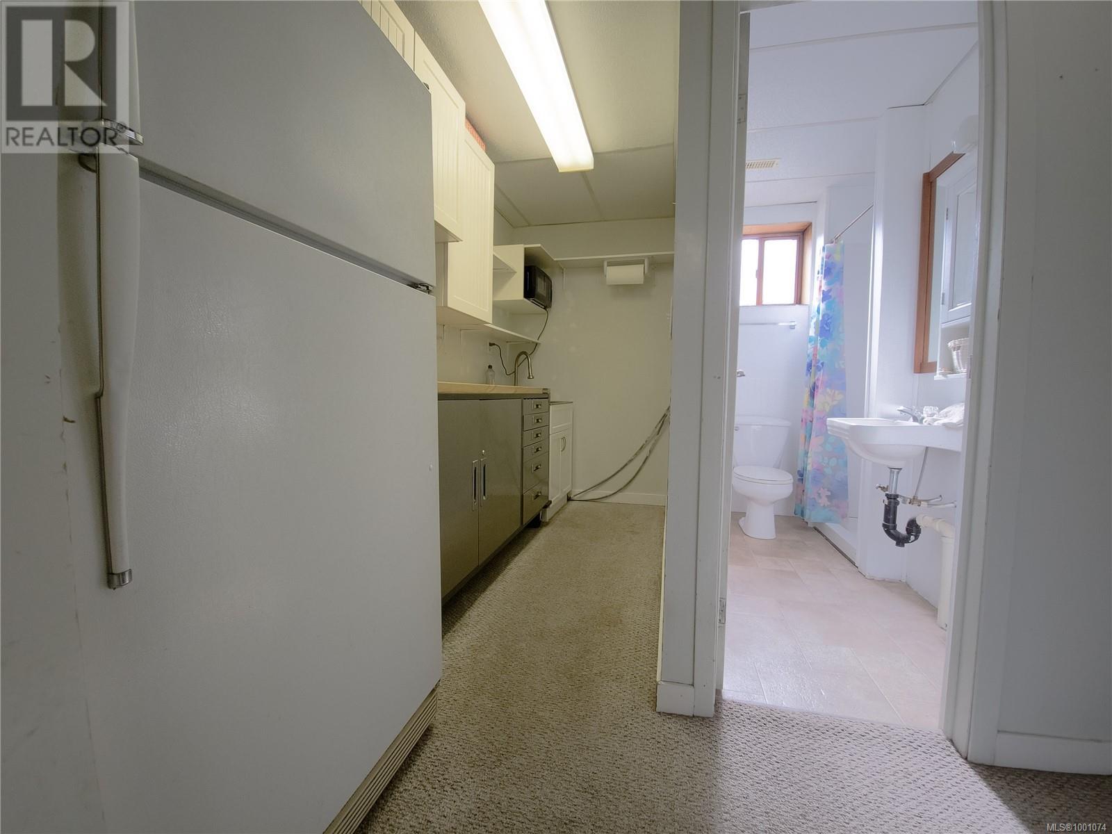 2287 Chelohsin Cres, Port Mcneill, British Columbia  V0N 2R0 - Photo 43 - 1001074