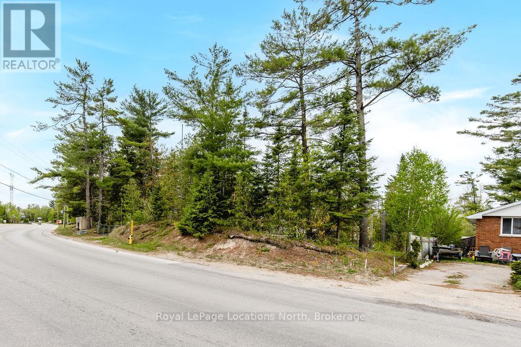 Lot 86 River Road E, Wasaga Beach, Ontario  L9Z 2M1 - Photo 4 - S12171759