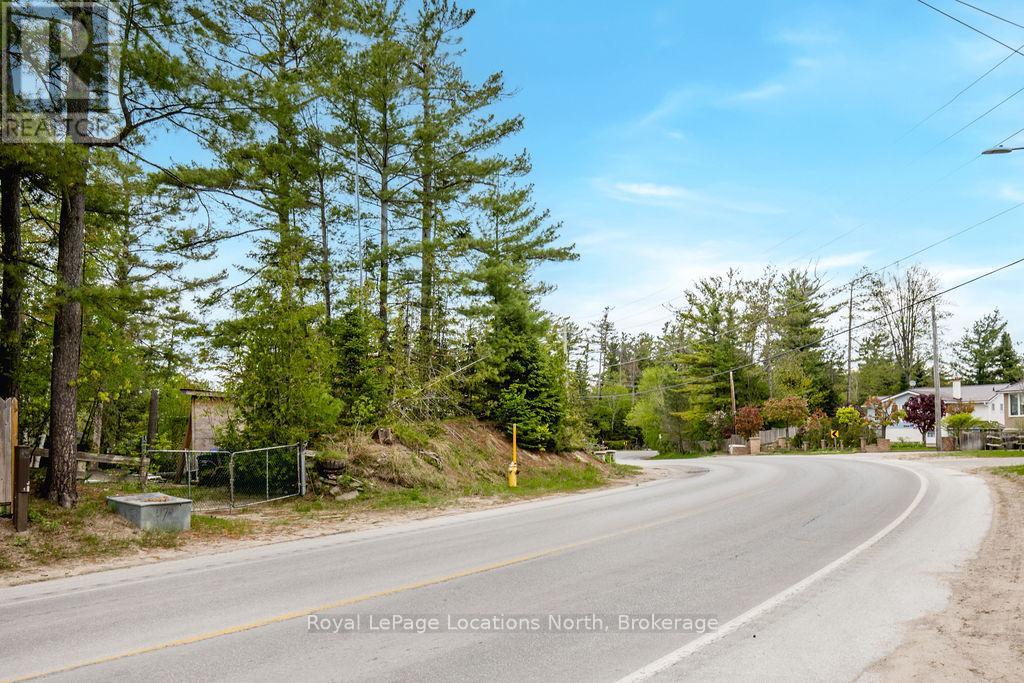Lot 86 River Road E, Wasaga Beach, Ontario  L9Z 2M1 - Photo 8 - S12171759