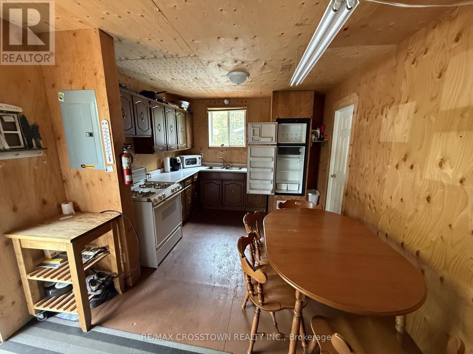 265 Argo Run, Mattawan, Ontario  P0H 1V0 - Photo 8 - X12171752