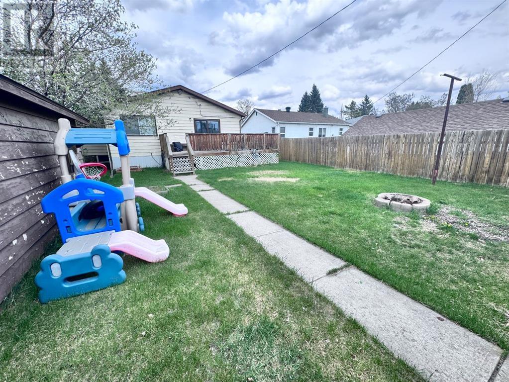 3921 50a Street, Red Deer, Alberta  T4N 1Y5 - Photo 9 - A2220158