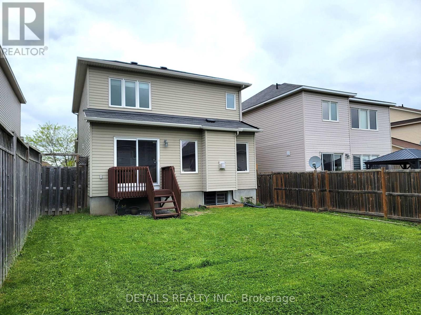404 Abbeydale Circle, Ottawa, Ontario  K2K 0E8 - Photo 27 - X12046489