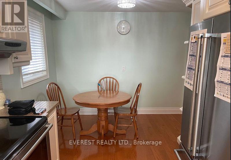 66 Evans Avenue, Toronto, Ontario  M8Z 1H6 - Photo 2 - W12171768