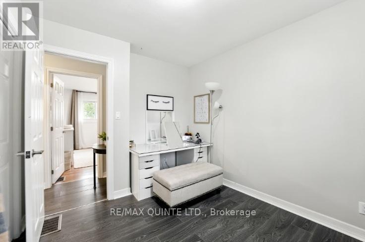28 Radeski Street, Quinte West, Ontario  K8V 6B5 - Photo 23 - X12171780