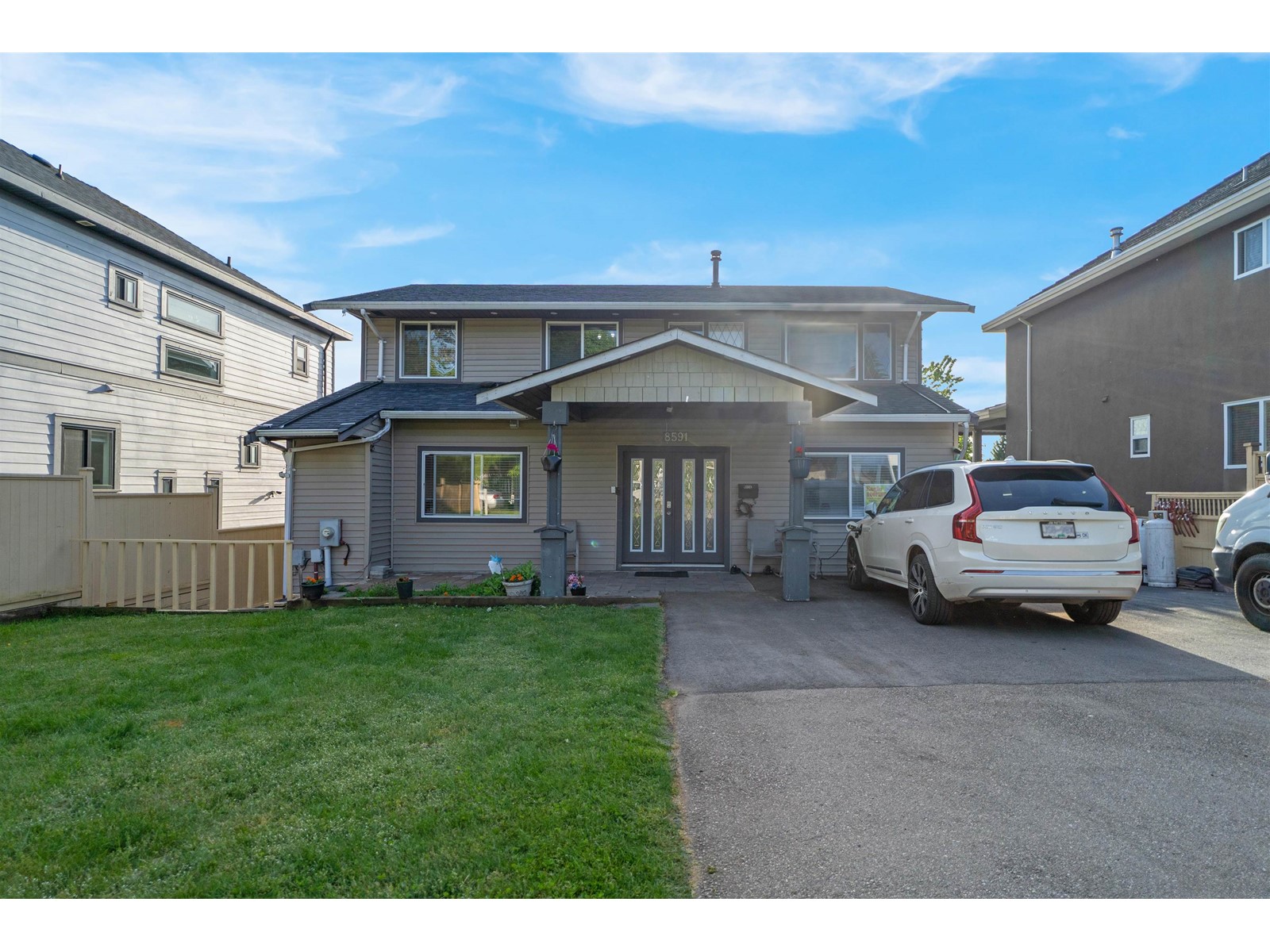 Property at 8591 150 STREET image 1