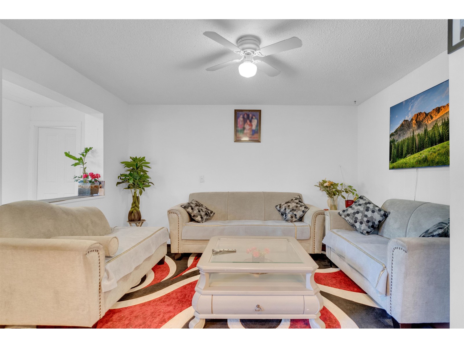 Property at 8591 150 STREET image 3