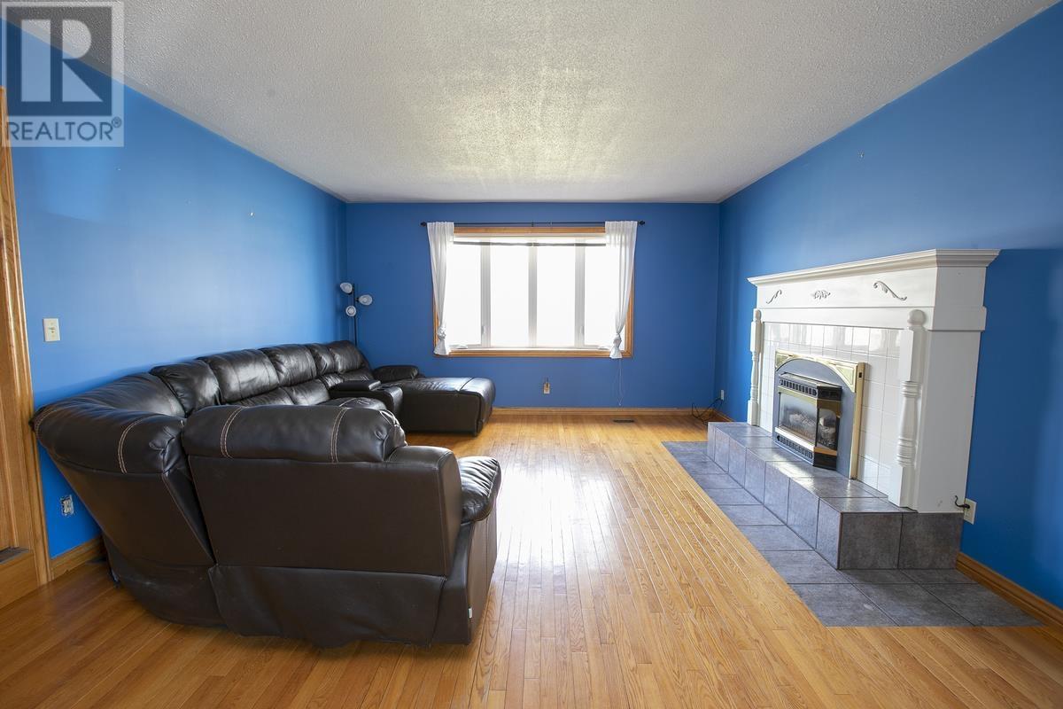 700 Cooper St, Sault Ste. Marie, Ontario  P6C 4W2 - Photo 24 - SM250966